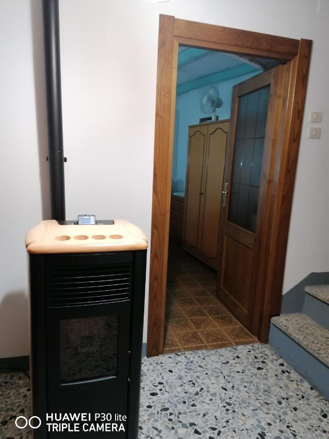 La Casa Di Luisa Santu Lussurgiu Exterior foto